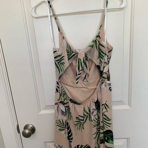 Cute palm & floral print dress with tie back - size M
